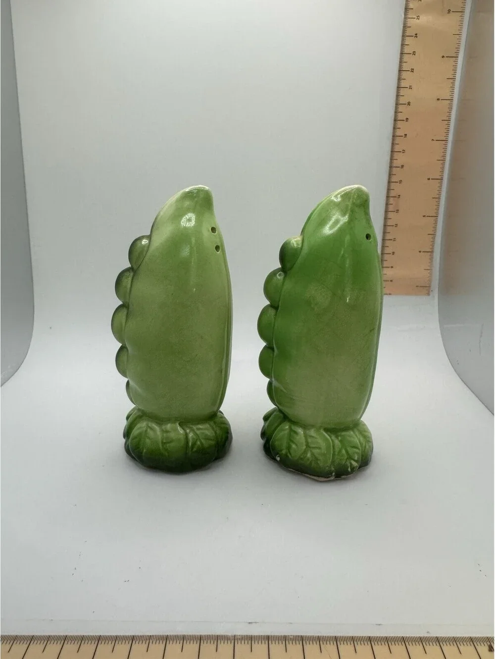 Vintage Pea Pod Salt And Pepper Shakers - Made In Japan With Cork